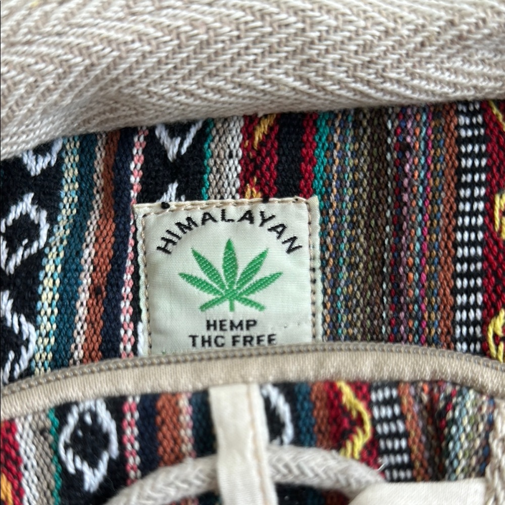 Bohemian Patterned Backpack With Beige Accents - image 2